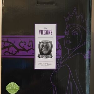 Scentsy Disney Villains Warmer - Black and Purple